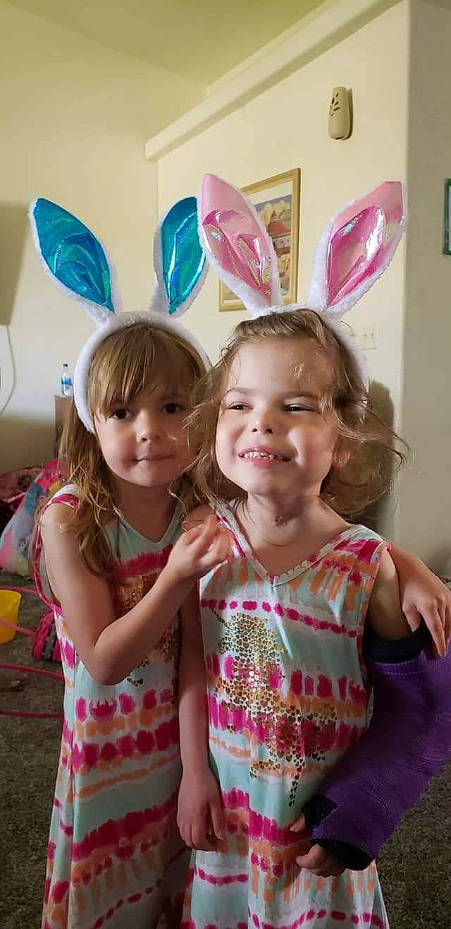 Odessa Blu joined the competition — help win amazing prizes! balloon, birthday, blond, child, event, face, fun, hairstyle, happy, head, joy, magenta, organ, party_supply, people, person, pink, sharing, smile, summer