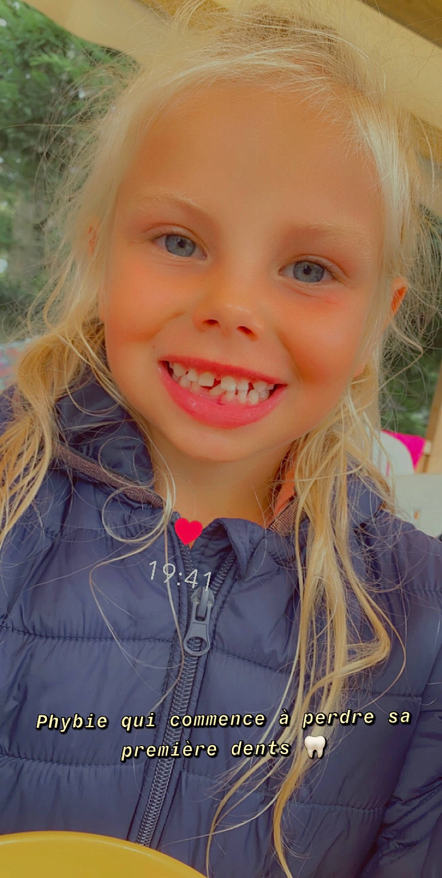 Phybie a rejoint le concours — aidez-le/la à gagner de superbes lots ! blond, cheek, child, child_model, chin, eye, face, facial_expression, hair, hairstyle, head, joy, lip, mouth, nose, organ, person, portrait, skin, smile