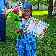Sh'niyah is registered to the contest to win money with this photo: