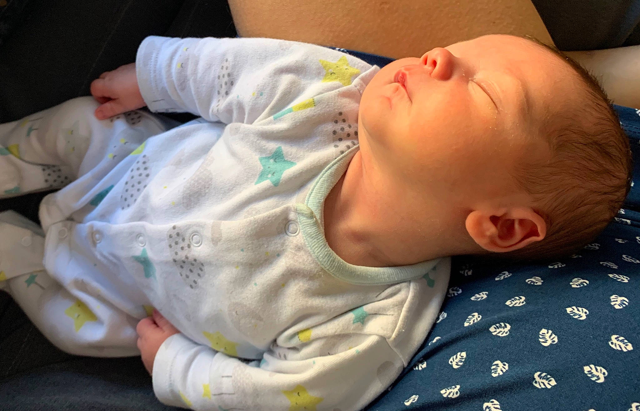 Nolan a rejoint le concours — aidez-le/la à gagner de superbes lots ! baby, baby_sleeping, bedtime, birth, child, childbirth, nap, person, sleep, toddler