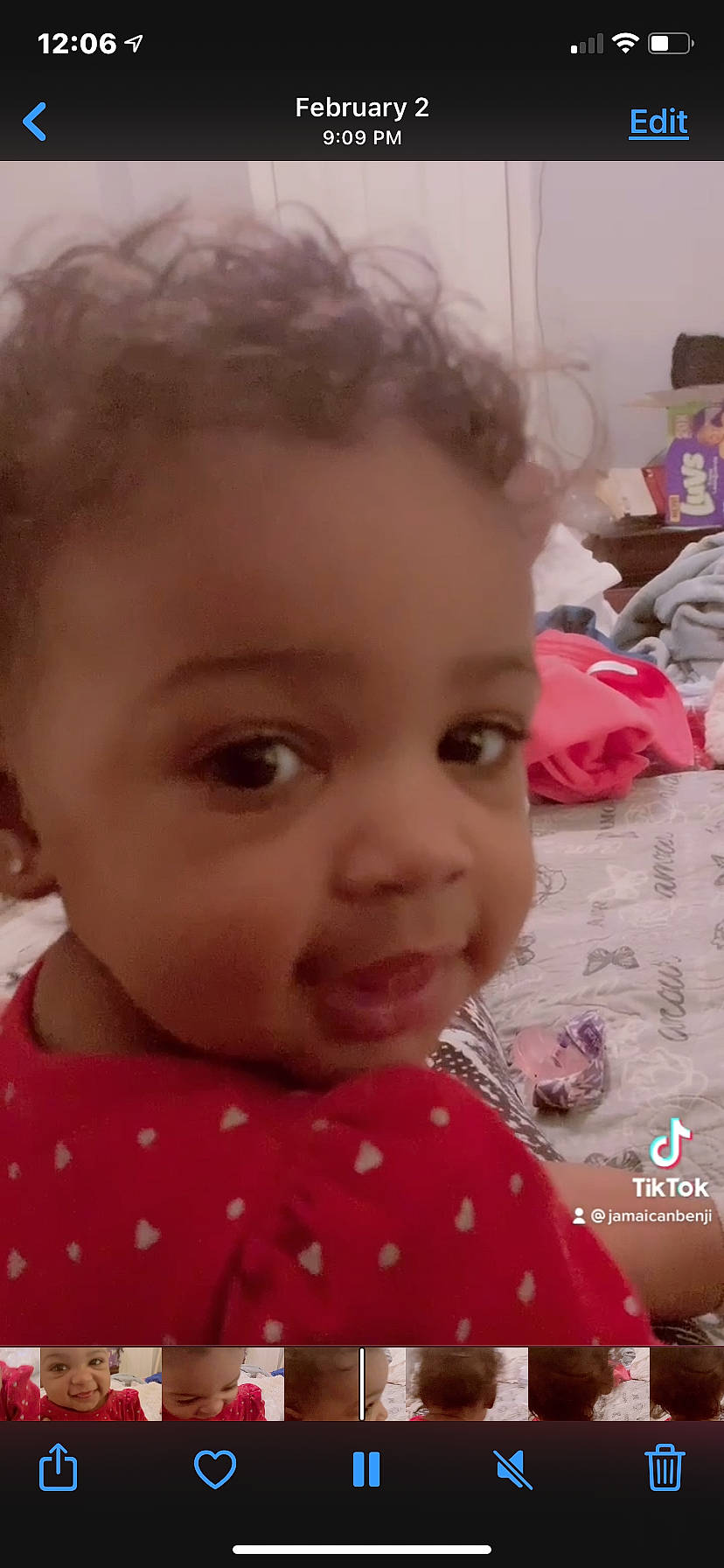 Amaurice is registered to the contest to win money with this photo: baby_toddler_clothing, cheek, child, chin, ear, eyebrow, eyelash, facial_expression, forehead, hairstyle, happy, iris, lip, mouth, nose, person, pink, skin, sleeve, smile