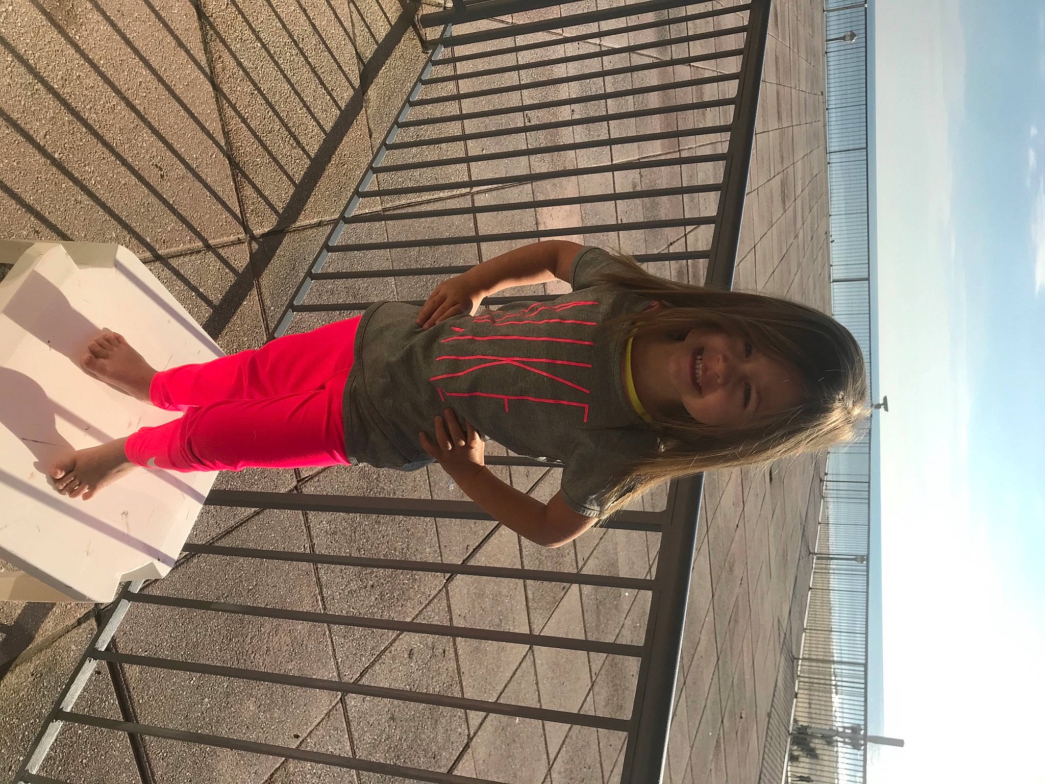 Adrijana is registered to the contest to win money with this photo: daylighting, elbow, joy, person, throat, trunk, waist