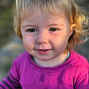 Cyanelle participe au concours pour gagner de l'argent avec cette photo : child, toddler, blonde_hair, pink_sweater, smiling, portrait, outdoor, cute, face, young_child, casual_clothing, young_person, happy, natural_light, closeup, headshot, baby, innocent, small_child, childhood