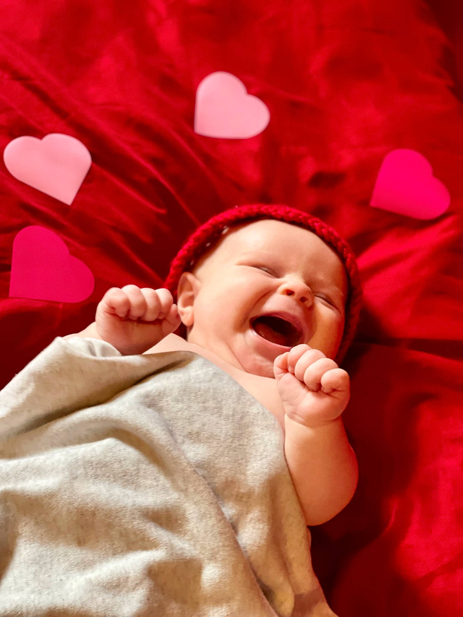 Astrid is registered to the contest to win money with this photo: baby, baby_sleeping, baby_toddler_clothing, cheek, child, close_up, comfort, event, finger, fun, gesture, happy, lip, magenta, nail, peach, person, pink, smile, thumb