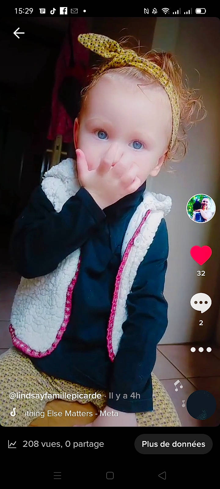 Cassy a rejoint le concours — aidez-le/la à gagner de superbes lots ! baby, baby_toddler_clothing, blond, cheek, child, chin, eye, eyelash, formal_wear, hair, happy, head, iris, lip, magenta, nose, person, pink, skin, sleeve