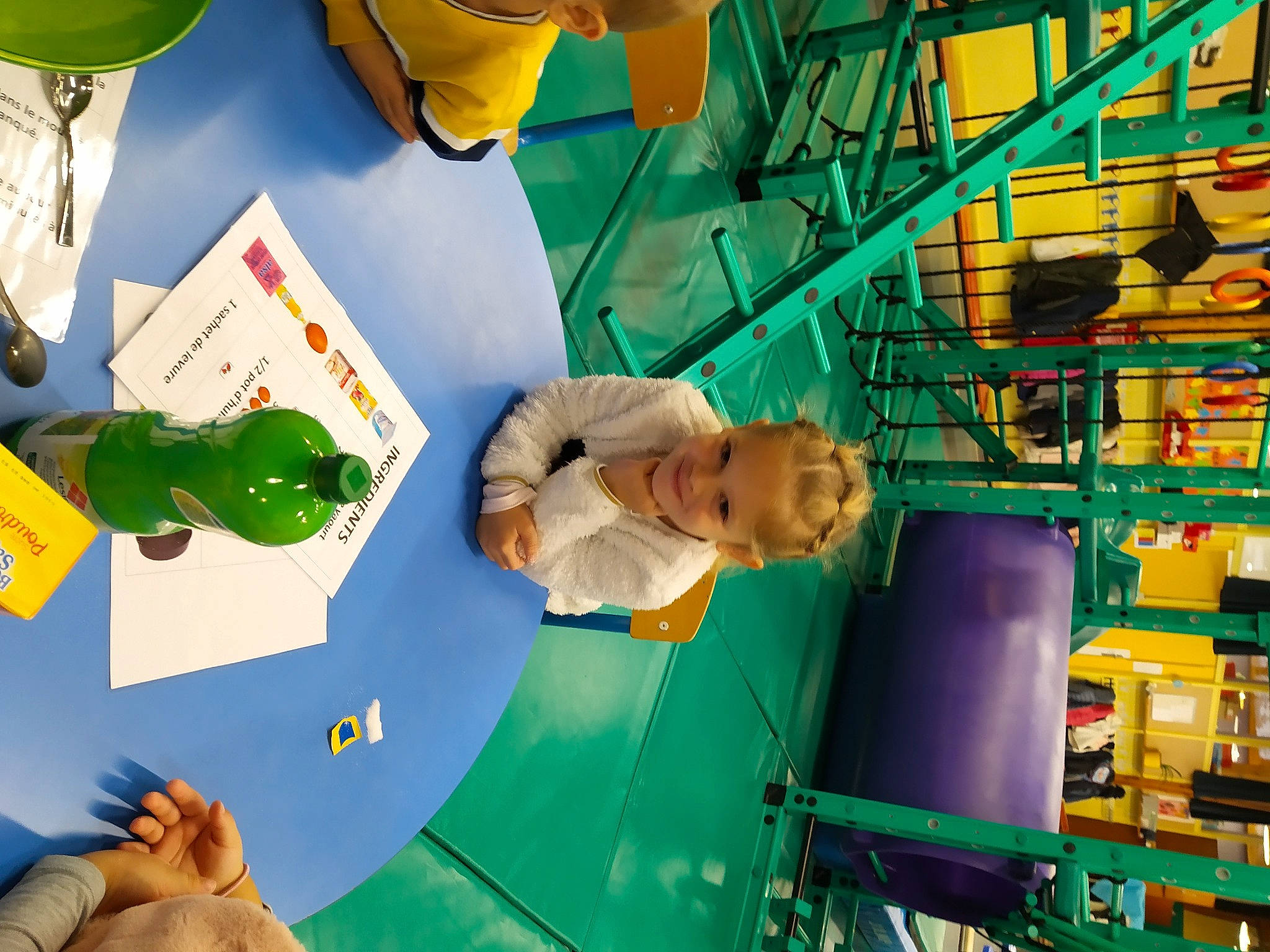 Laurena a rejoint le concours — aidez-le/la à gagner de superbes lots ! adaptation, green, joy, leisure, organism, person, world