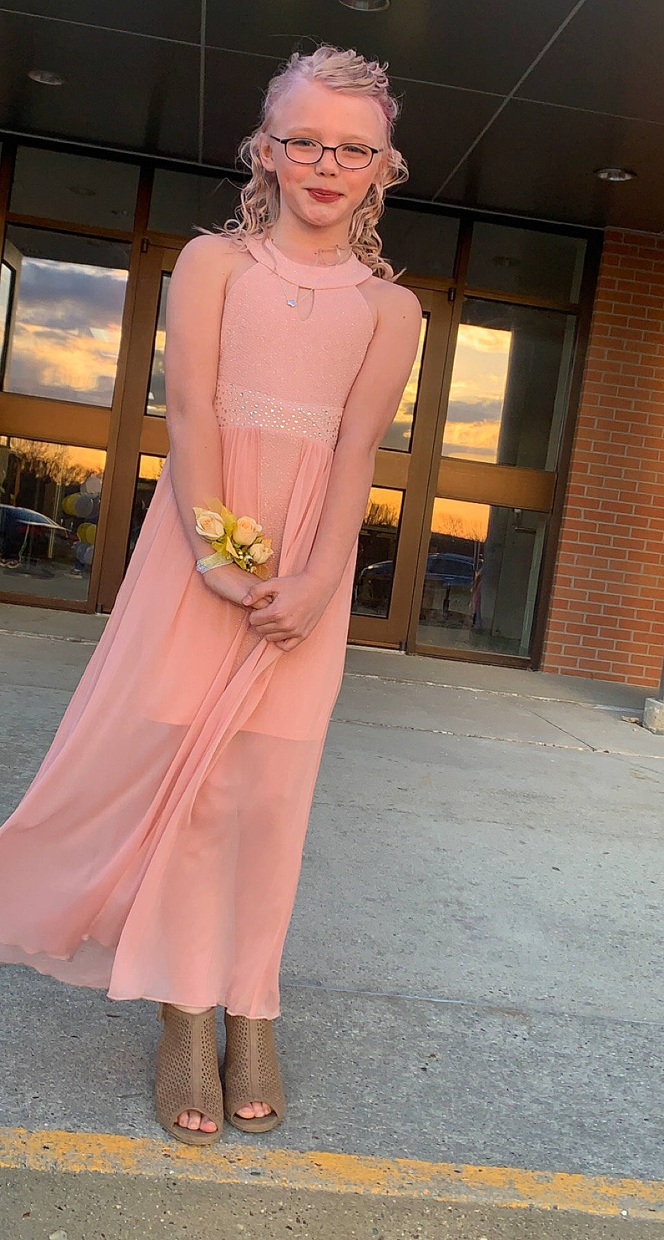 Brailyn joined the competition — help win amazing prizes! day_dress, dress, event, eyewear, fashion_design, fashion_model, formal_wear, gown, haute_couture, headpiece, human_leg, jewellery, necklace, one_piece_garment, orange, person, pink, shoulder, thigh, trunk