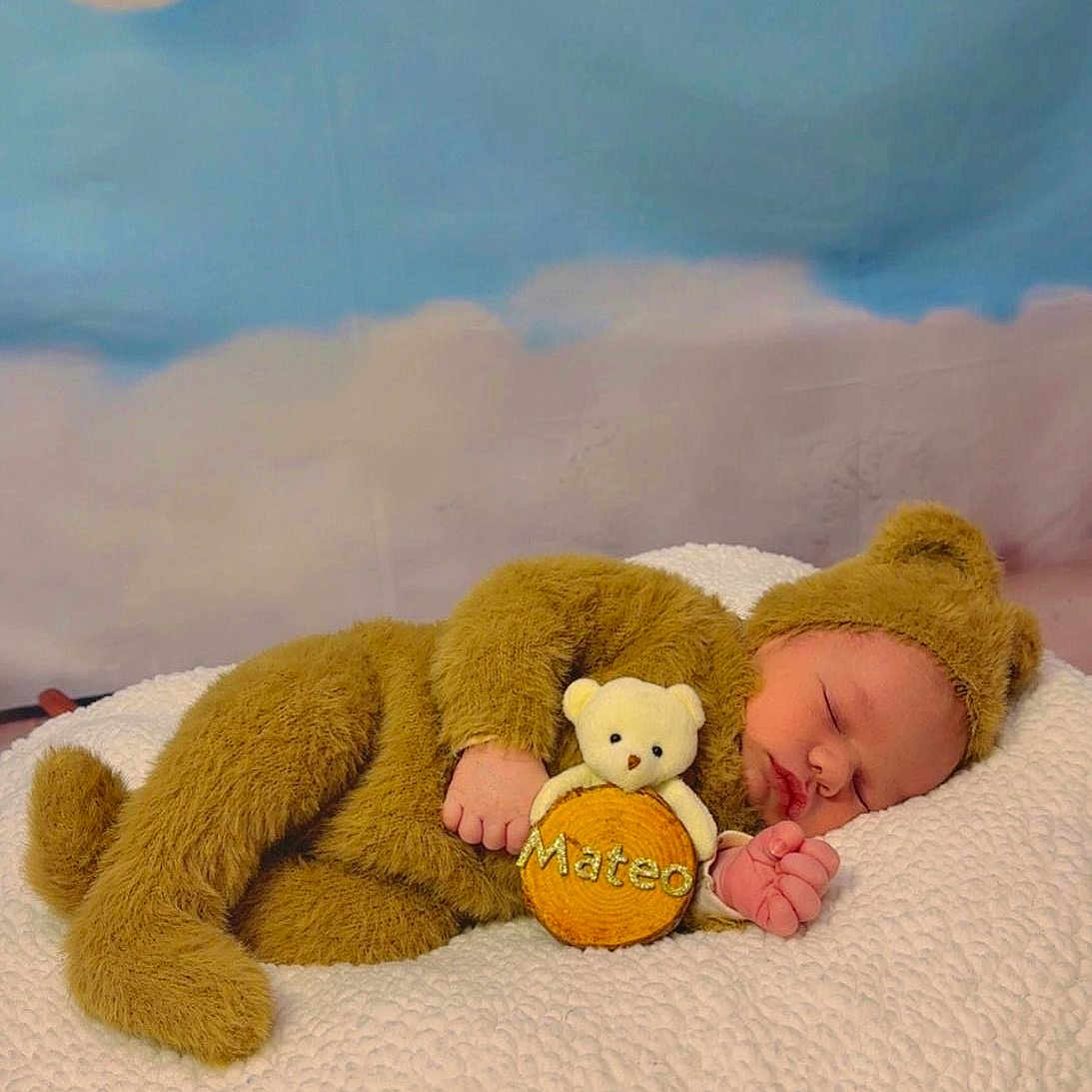 Mateo is registered to the contest to win money with this photo: baby, bed, bedroom, blanket, cushion, face, furniture, head, homedecor, indoors, newborn, person, photography, plush, portrait, quilt, room, sleeping, teddybear, toy