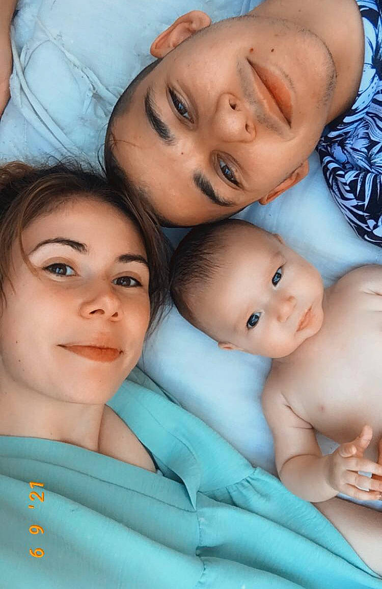 Liam a rejoint le concours — aidez-le/la à gagner de superbes lots ! azure, cheek, chin, eyebrow, eyelash, face, facial_expression, forehead, gesture, happy, human, iris, joy, mouth, muscle, nose, organ, person, photograph, skin