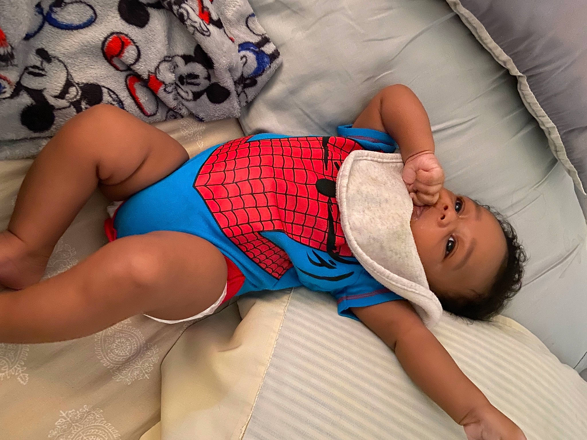 Khai is registered to the contest to win money with this photo: arm, azure, chest, comfort, finger, hand, human_body, joint, knee, leg, lingerie, mouth, muscle, person, stomach, swimsuit_top, swimwear, textile, thigh, undergarment