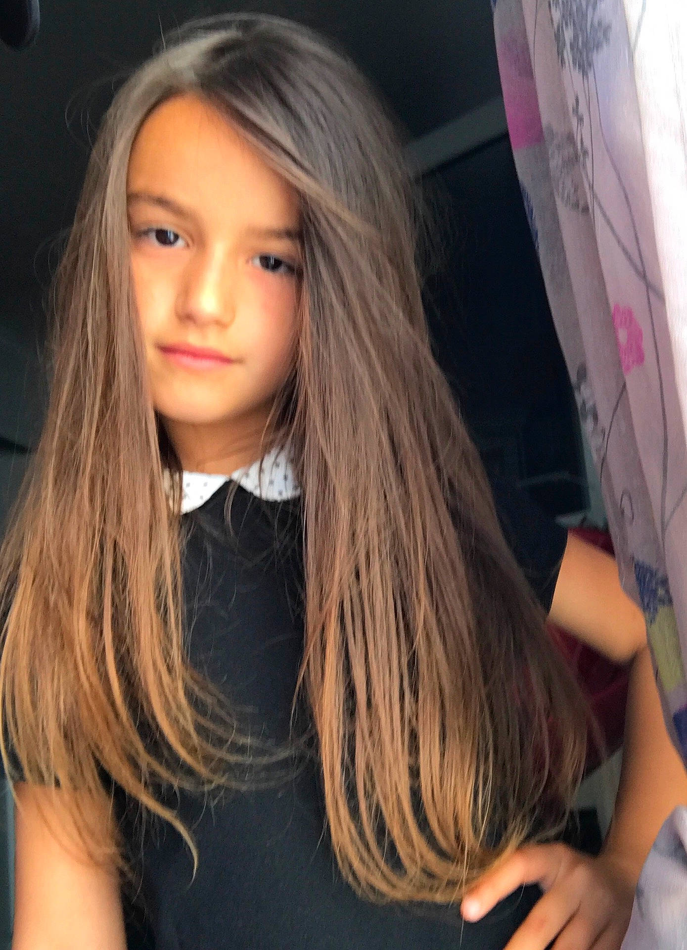 Leona a rejoint le concours — aidez-le/la à gagner de superbes lots ! beauty, black_hair, blond, brown_hair, eye, face, fashion, girl, hair, hair_coloring, hairstyle, head, human_hair_color, lip, long_hair, model, mouth, nose, photo_shoot, supermodel