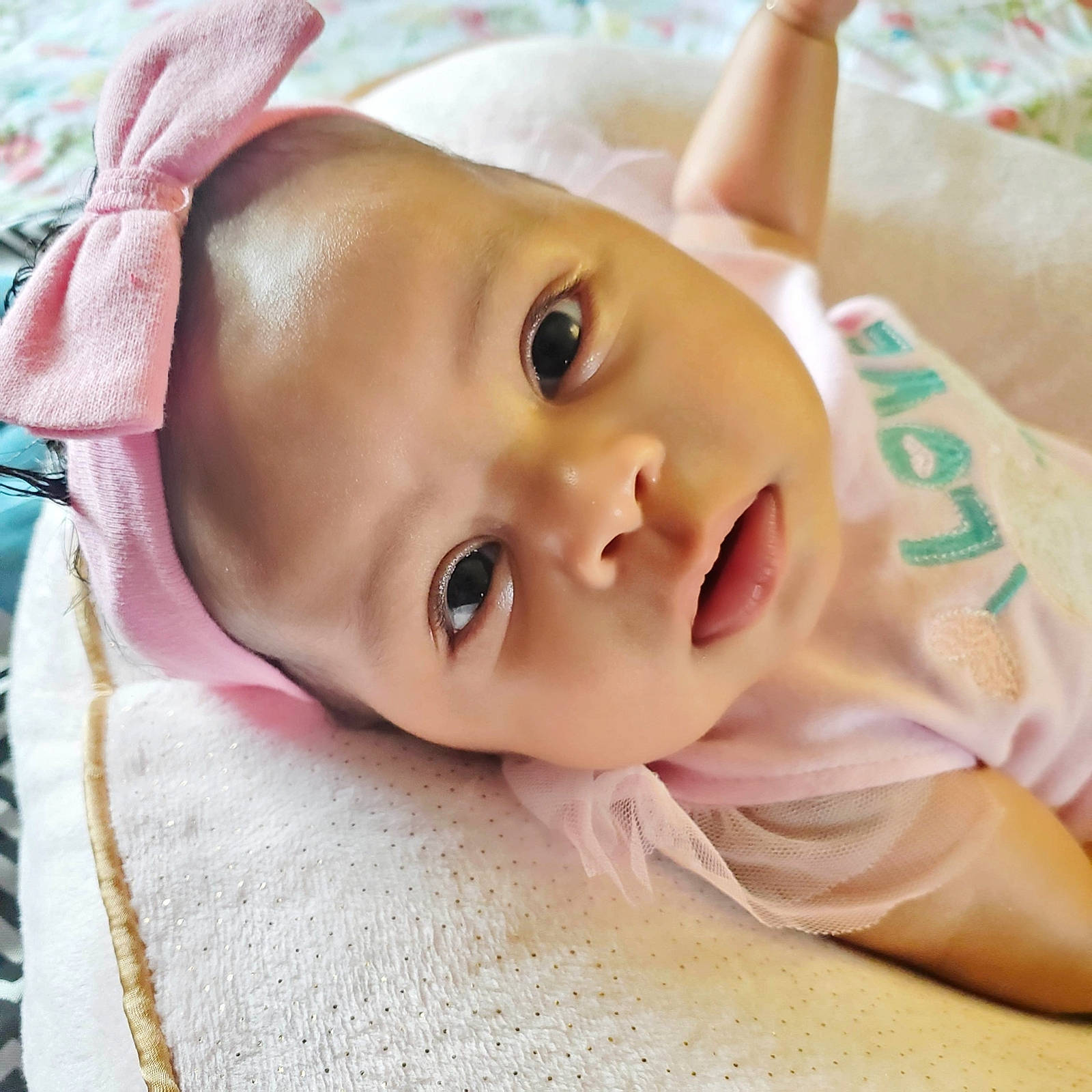 Majesty is registered to the contest to win money with this photo: baby, beauty, cheek, child, chin, close_up, ear, eye, face, forehead, happy, head, lip, mouth, nose, person, pink, skin, smile, toddler