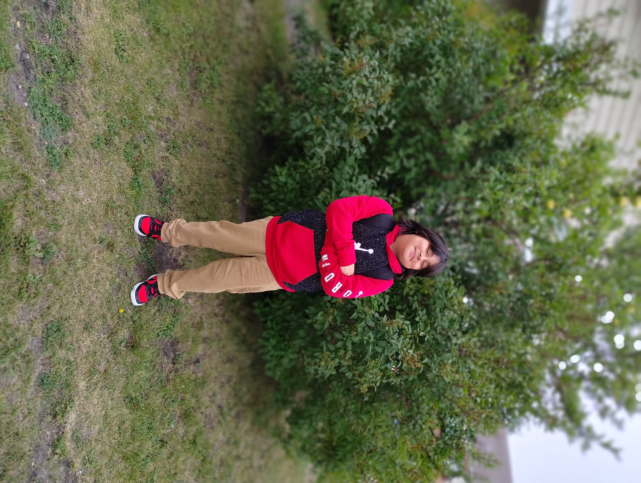 Ayden is registered to the contest to win money with this photo: fun, grass, joy, knee, landscape, leisure, people_in_nature, person, plant, recreation, shrub, soil, thigh, tree, walking_shoe