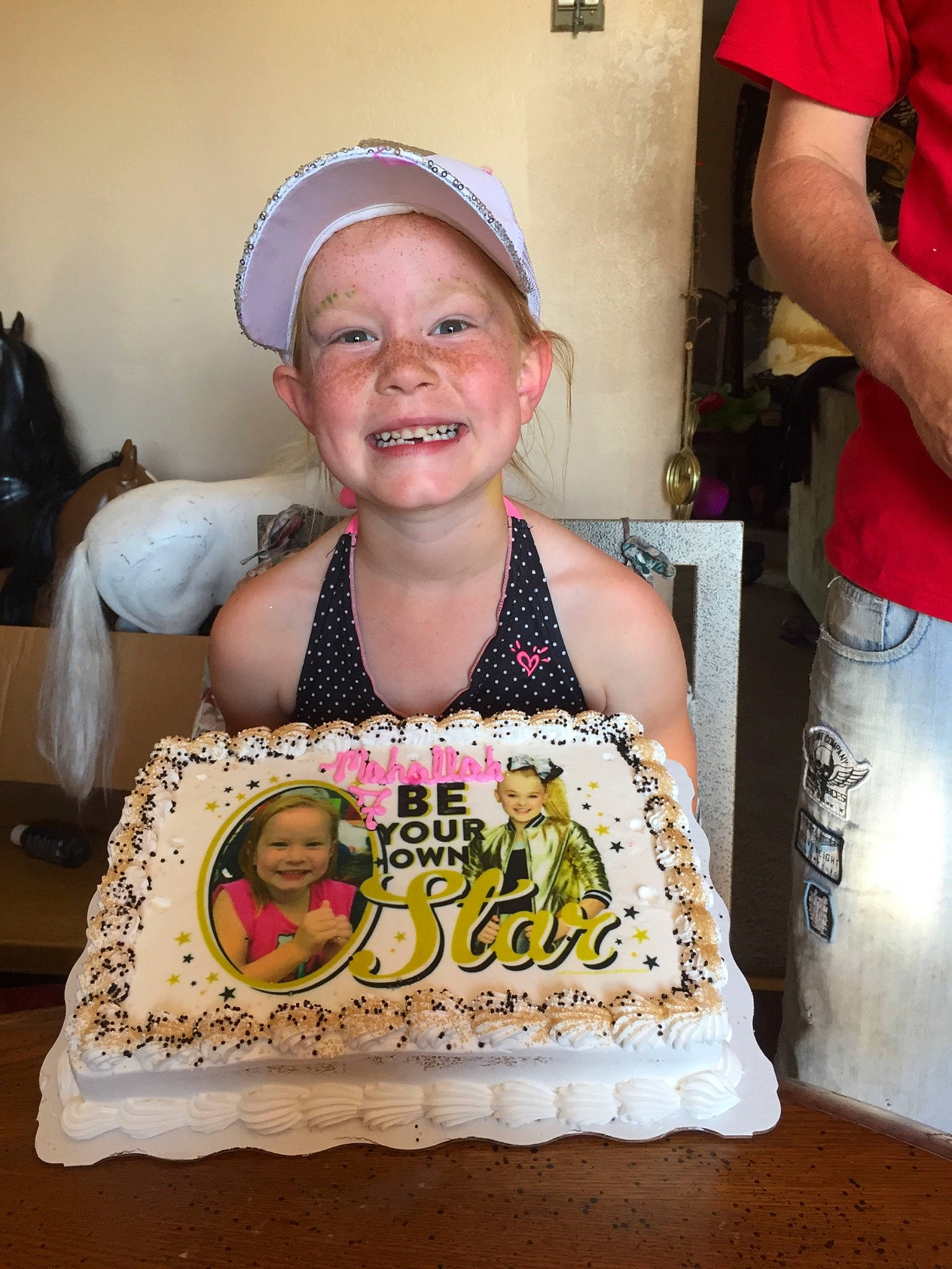 Mahallah joined the competition — help win amazing prizes! baked_goods, baking, birthday, birthday_cake, buttercream, cake, cake_decorating, food, icing, joy, pasteles, person, sugar_paste, sweetness, torte