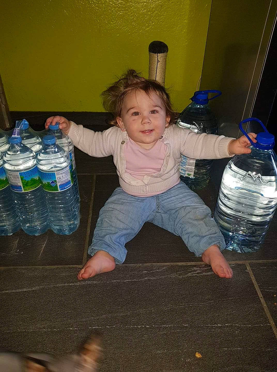 Crystal a rejoint le concours — aidez-le/la à gagner de superbes lots ! child, fun, person, toddler