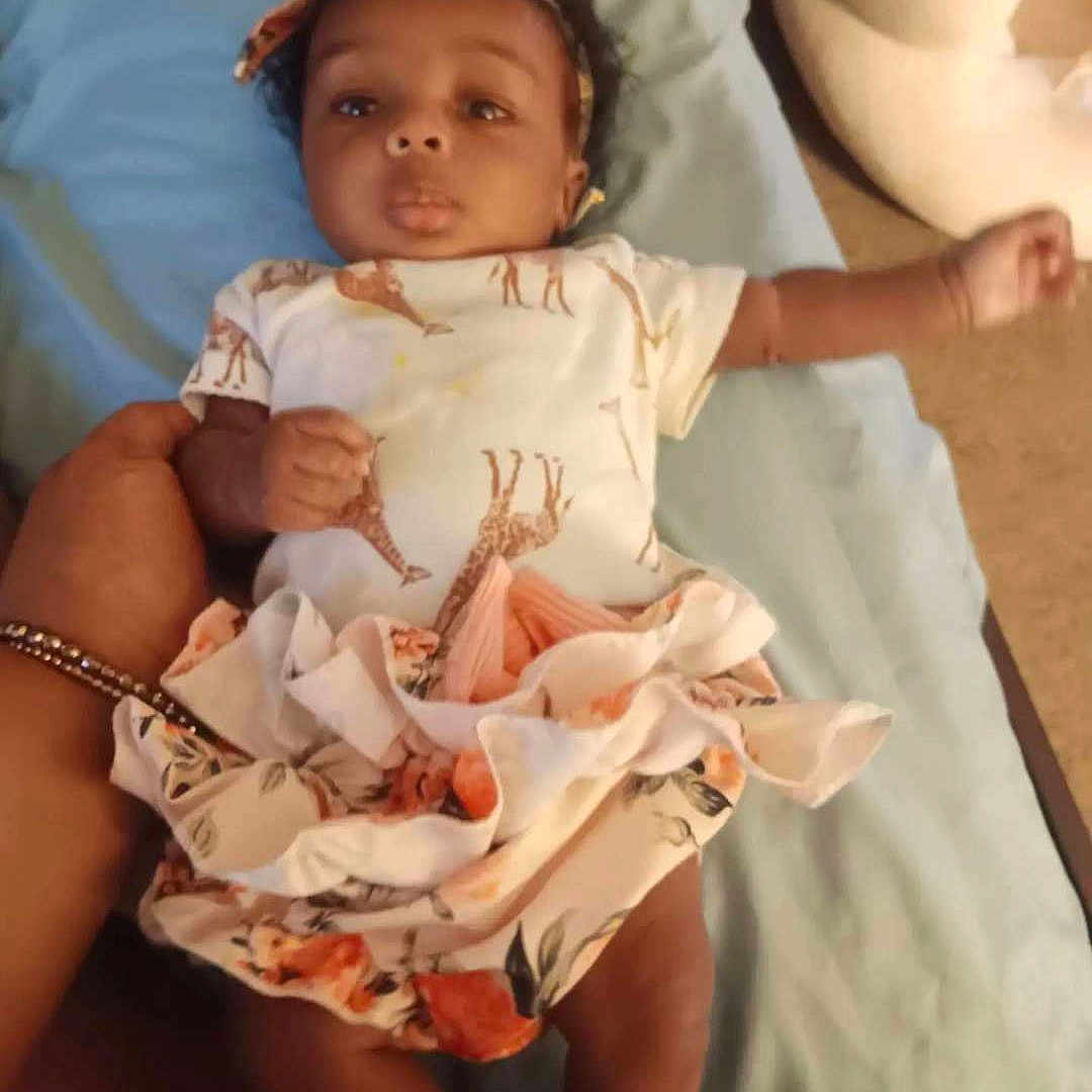 Spiritual Oduro is registered to the contest to win money with this photo: architecture, baby, bed, bodypart, building, cushion, face, finger, furniture, hand, head, homedecor, hospital, indoors, newborn, people, person, photography, portrait, sleeping