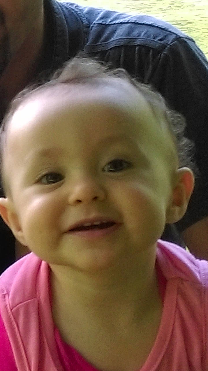 Shayma a rejoint le concours — aidez-le/la à gagner de superbes lots ! boy, cheek, child, chin, day, ear, eye, eyebrow, face, forehead, hair, hairstyle, head, human_hair_color, infant, nose, person, skin, smile, toddler