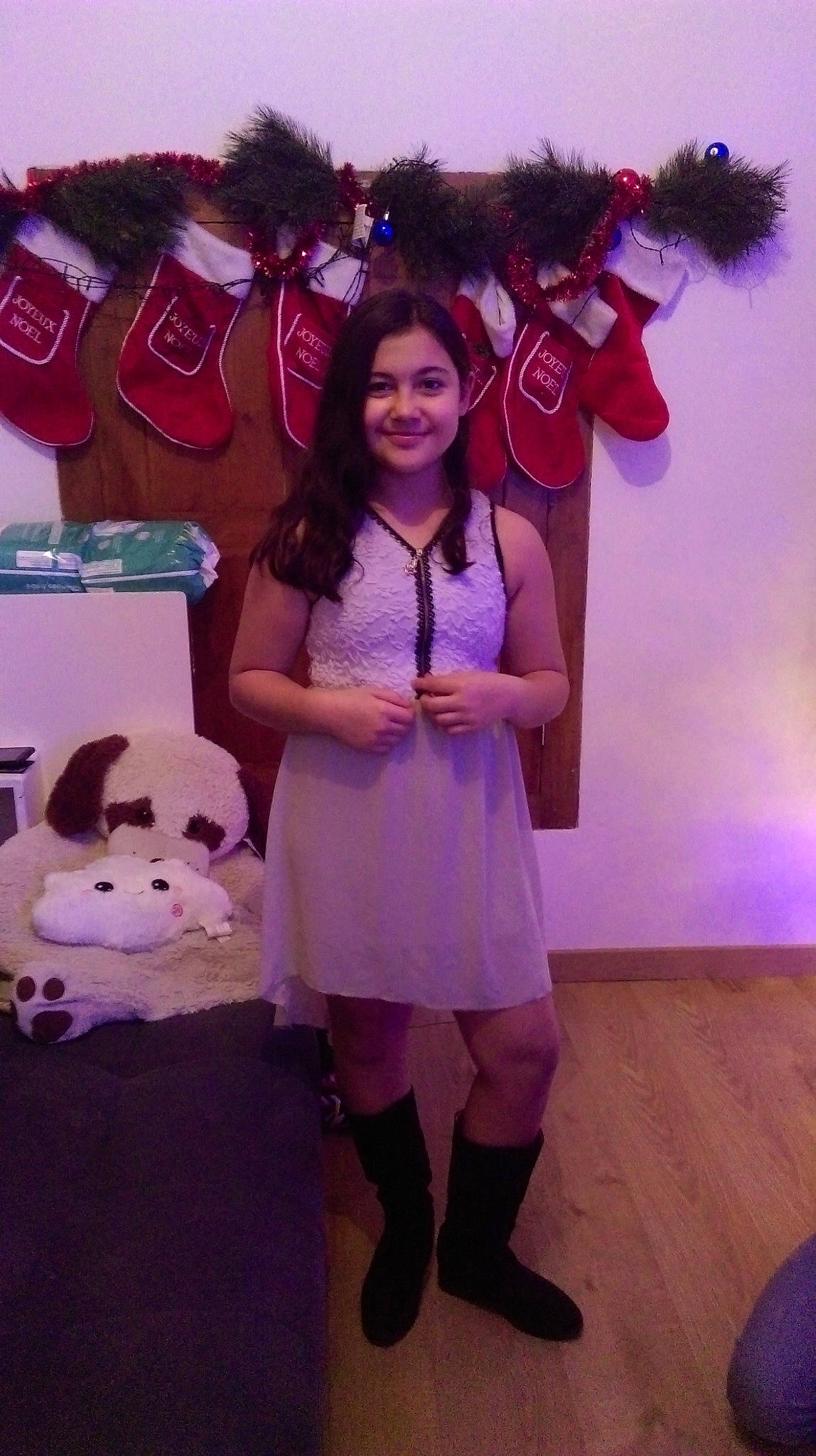 Melissa participe au concours pour gagner de l'argent avec cette photo : clothing, costume, event, fun, girl, joy, magenta, person, pink, product, purple, smile, violet