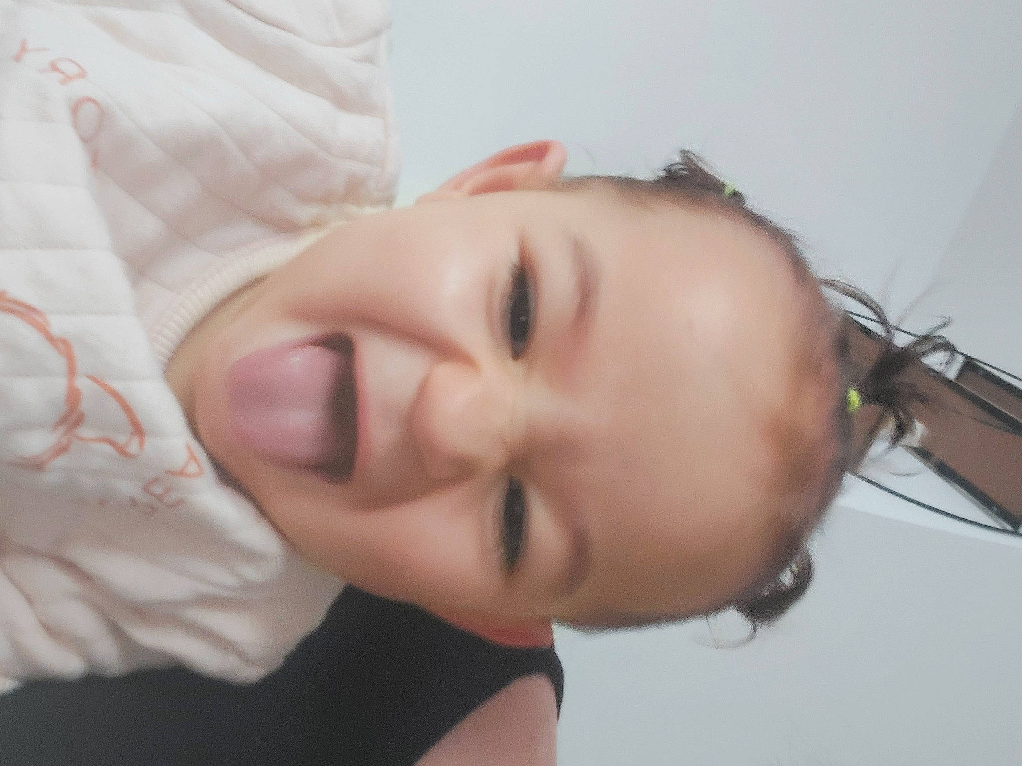 Nessy participe au concours pour gagner de l'argent avec cette photo : baby, baby_toddler_clothing, beauty, cheek, child, chin, close_up, eyebrow, eyelash, facial_expression, forehead, jaw, linens, lip, muscle, neck, organ, person, skin, throat