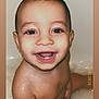 Bastien a rejoint le concours — aidez-le/la à gagner de superbes lots ! baby, child, toddler, bath, bathtub, smile, teeth, face, eyes, wet_hair, bubbles, water, skin, portrait, happy, infant, cute, ear, shoulder, playful