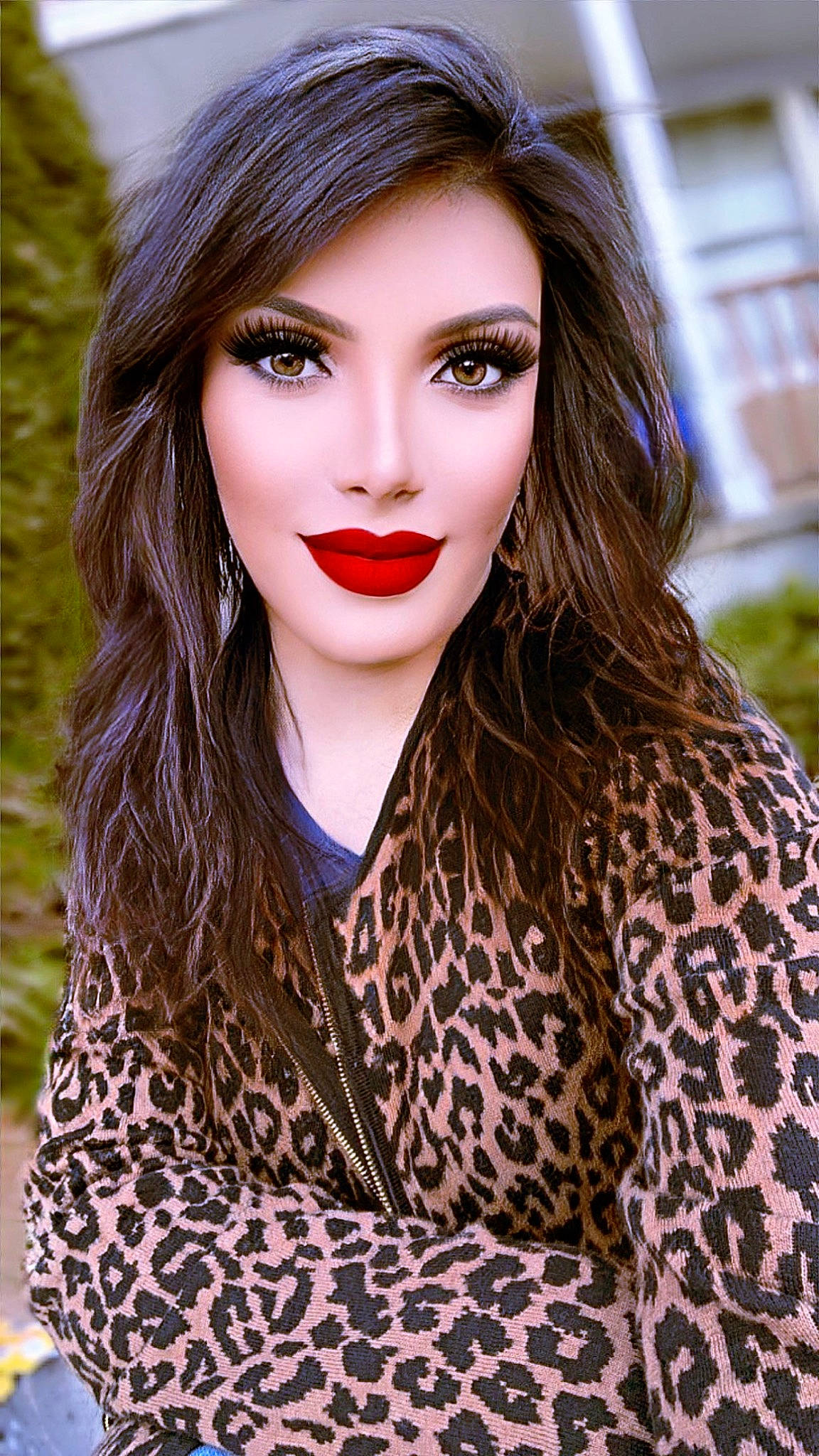 Lela is registered to the contest to win money with this photo: beauty, black_hair, close_up, cool, electric_blue, event, eye_liner, eyebrow, eyelash, fashion, fashion_design, fashion_model, flash_photography, hairstyle, iris, lip, lipstick, long_hair, makeover, person