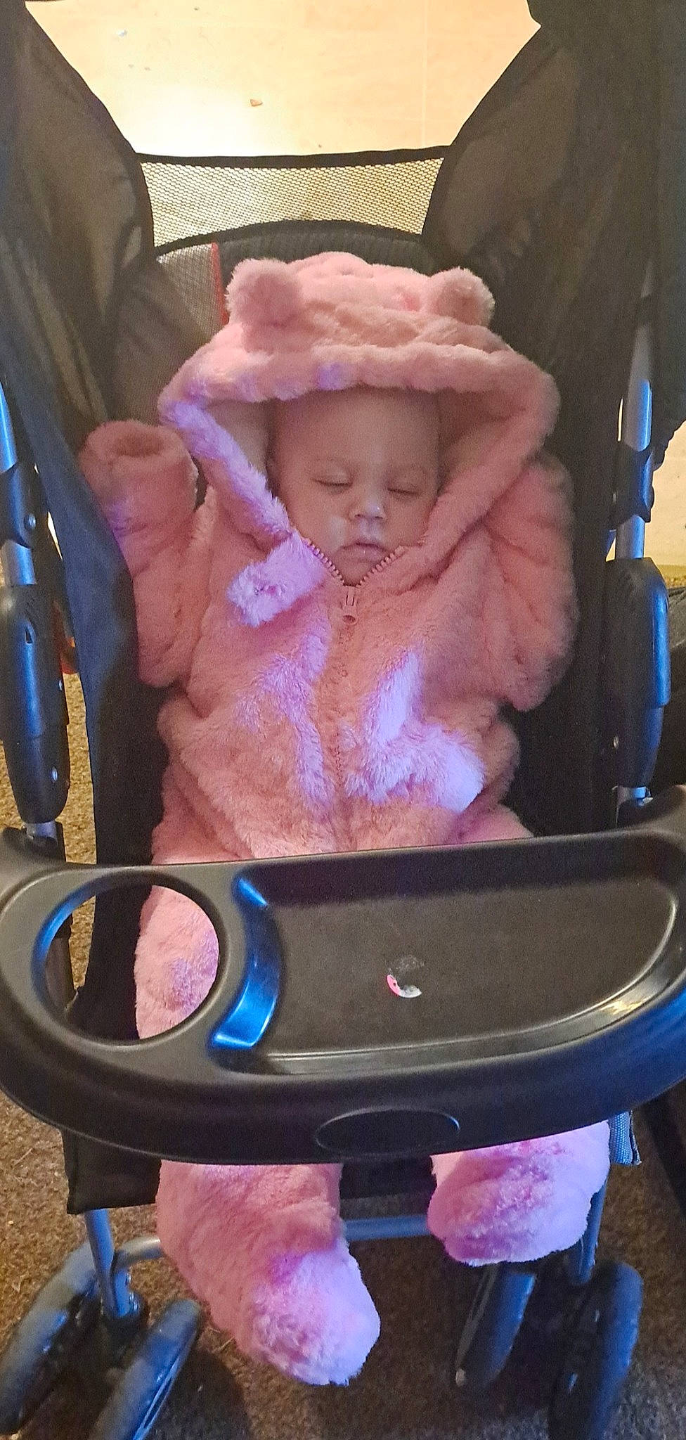 Brianna is registered to the contest to win money with this photo: audio_equipment, auto_part, automotive_exterior, automotive_lighting, baby, baby_carriage, baby_products, bicycle_handlebar, blue, bumper, car_seat, child, electric_blue, eyewear, family_car, magenta, person, pink, toddler, trunk