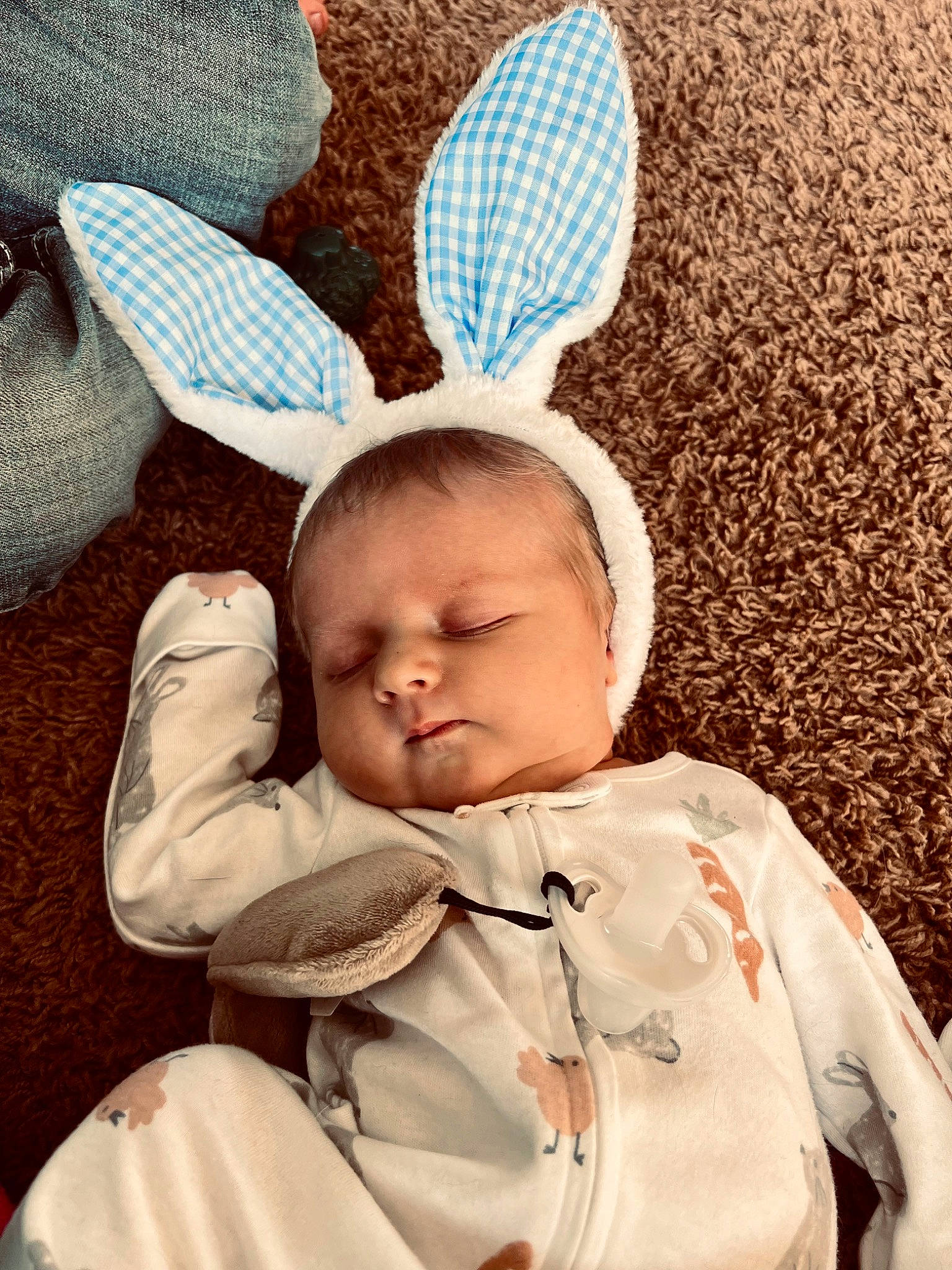 Mathew joined the competition — help win amazing prizes! baby, baby_products, baby_sleeping, baby_toddler_clothing, child, comfort, ear, face, finger, gesture, grass, happy, head, human_body, linens, mammal, people_in_nature, person, toddler, vertebrate