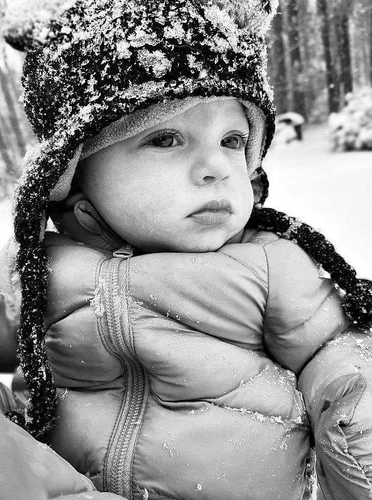 Everest joined the competition — help win amazing prizes! black, black_and_white, cap, eye, facial_expression, flash_photography, gesture, hairstyle, hand, happy, headwear, human, iris, mammal, organ, people_in_nature, person, photograph, plant, skin