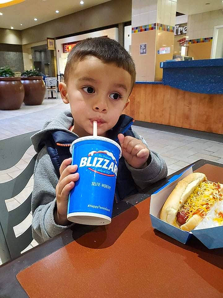 Andres joined the competition — help win amazing prizes! breakfast, chair, child, comfort_food, cuisine, drink, drinkware, flooring, flowerpot, food, fun, houseplant, ingredient, junk_food, person, plant, sharing, t_shirt, table, tableware