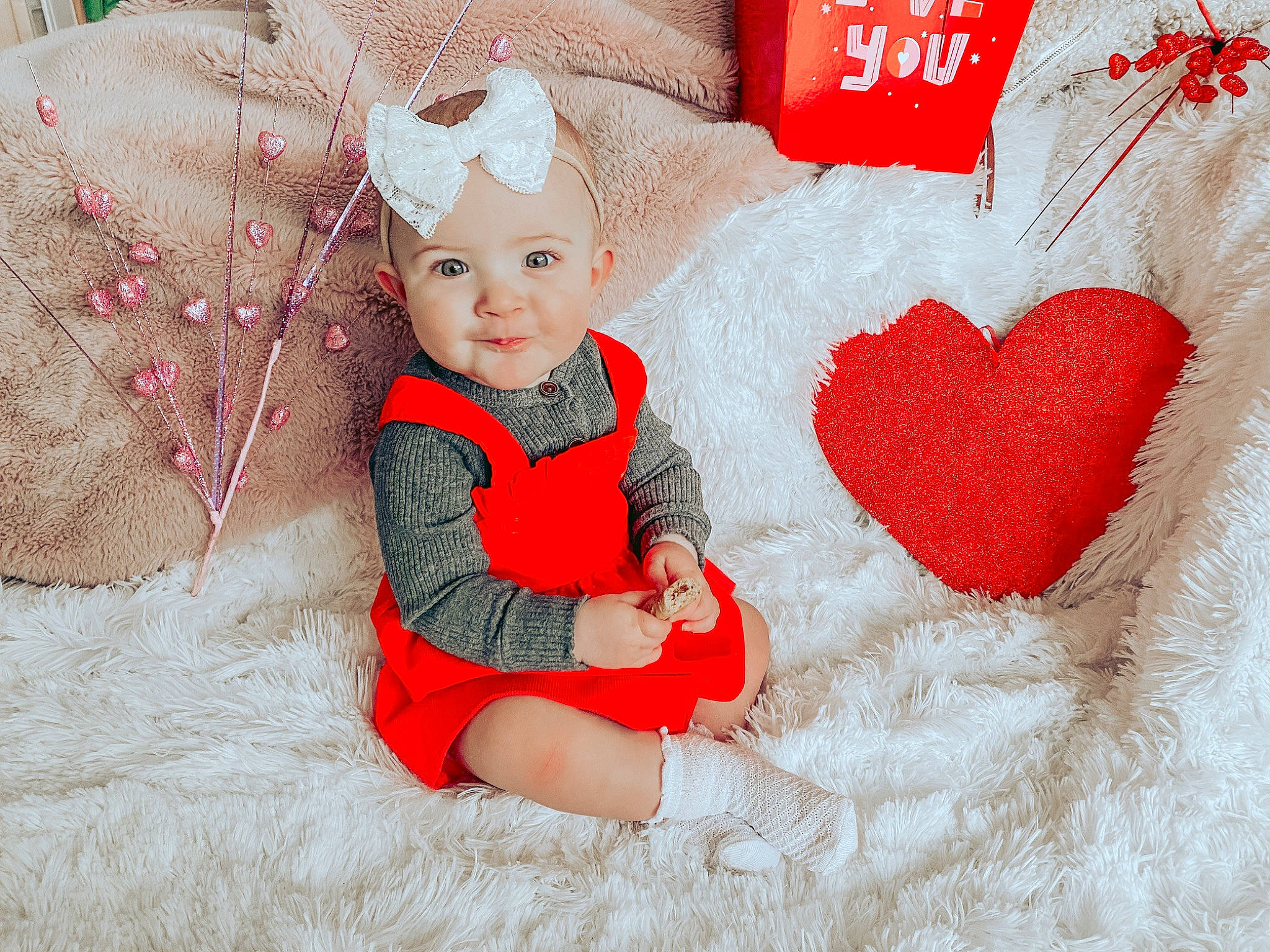 Wrenley is registered to the contest to win money with this photo: baby, baby_toddler_clothing, beauty, carmine, child, christmas, christmas_eve, costume_hat, event, fictional_character, happy, headwear, holiday, human_body, pattern, person, red, santa_claus, sleeve, smile