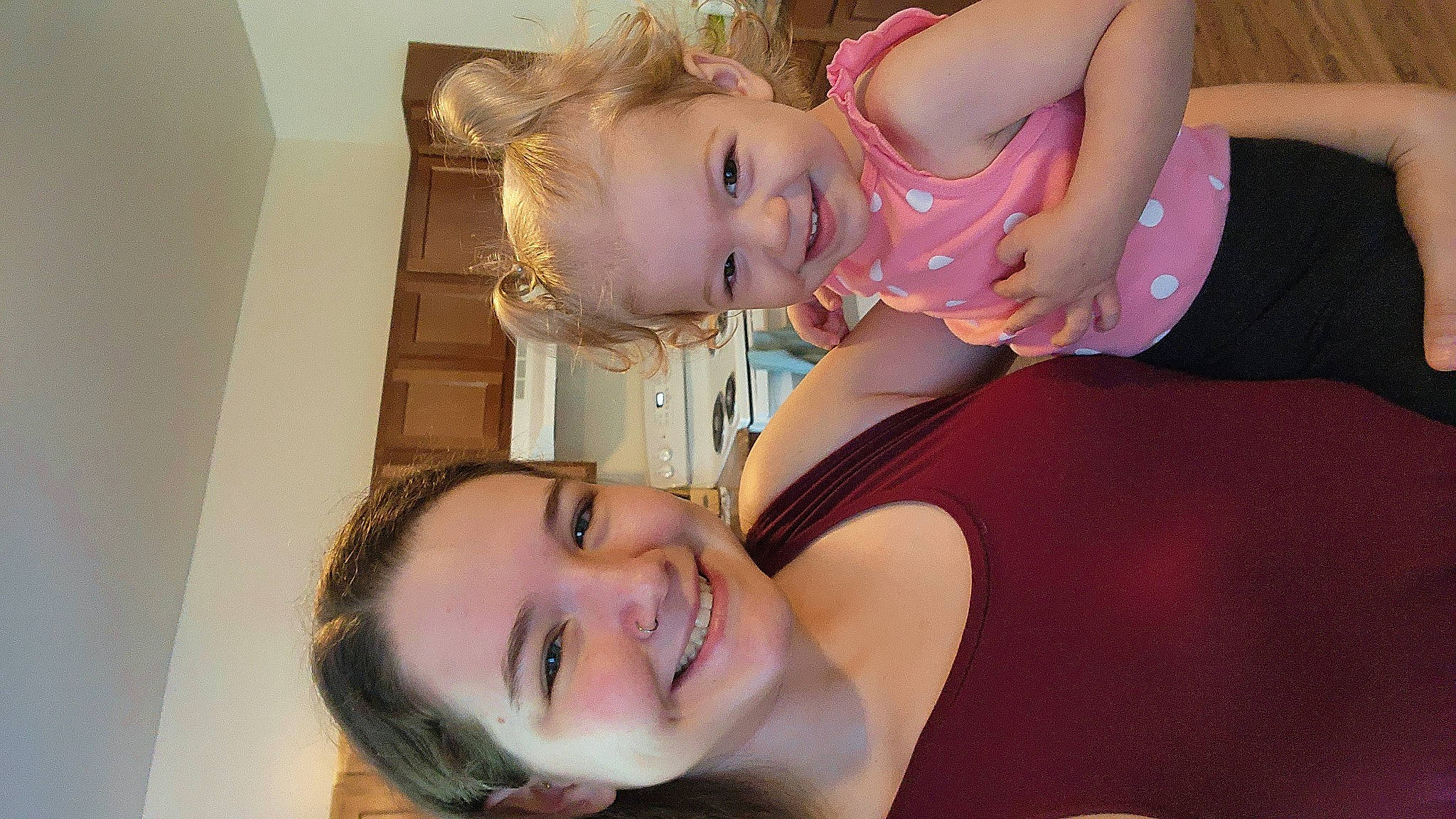 Annelie is registered to the contest to win money with this photo: arm, cheek, ear, eyebrow, eyelash, face, facial_expression, hair, human_body, iris, joint, joy, lip, mouth, muscle, neck, nose, organ, person, shoulder