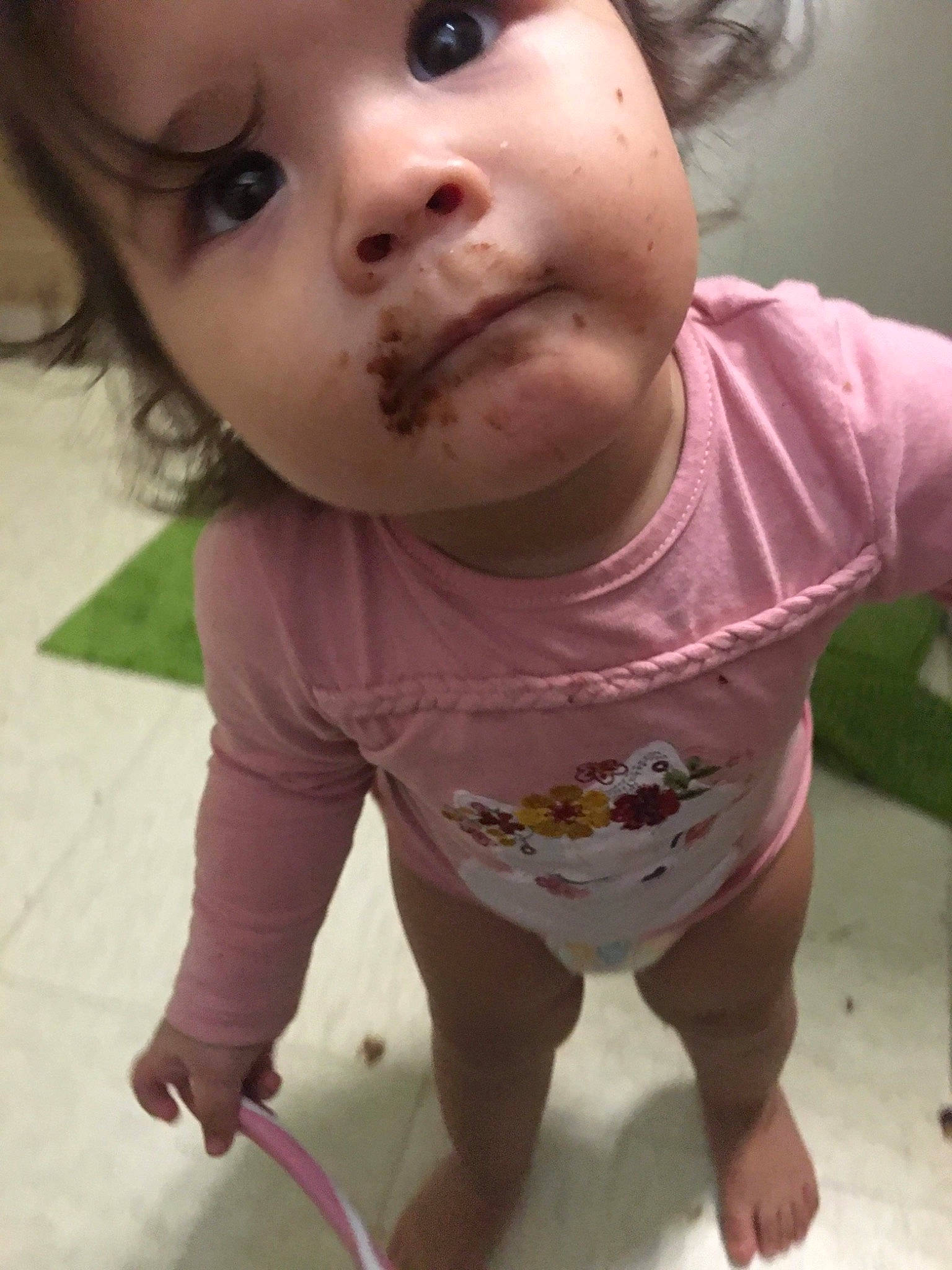 Araya a rejoint le concours — aidez-le/la à gagner de superbes lots ! cheek, chin, eye, eyelash, face, hair, head, human_body, iris, jaw, lip, mammal, mouth, neck, nose, organ, person, pink, skin, sleeve