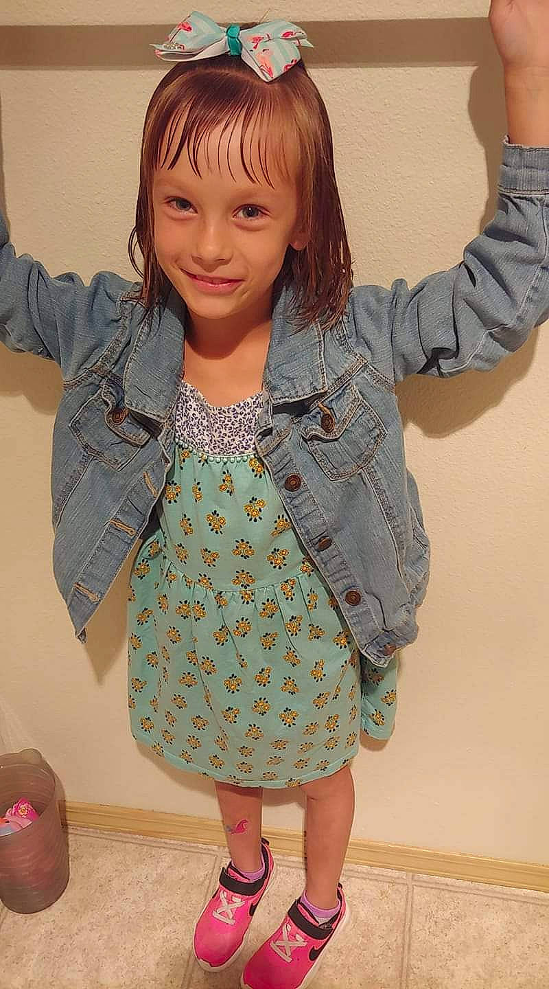 Addisyn joined the competition — help win amazing prizes! arm, day_dress, dress_shirt, fashion_design, finger, gesture, hair, hairstyle, hand, joint, joy, neck, organ, person, pink, shoulder, sleeve, standing, street_fashion, t_shirt