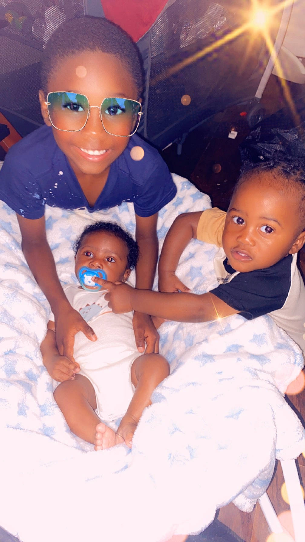 Kalivo joined the competition — help win amazing prizes! baby, baby_toddler_clothing, child, electric_blue, event, eye, face, facial_expression, flash_photography, fun, gesture, happy, head, human, joy, person, photograph, pink, skin, smile