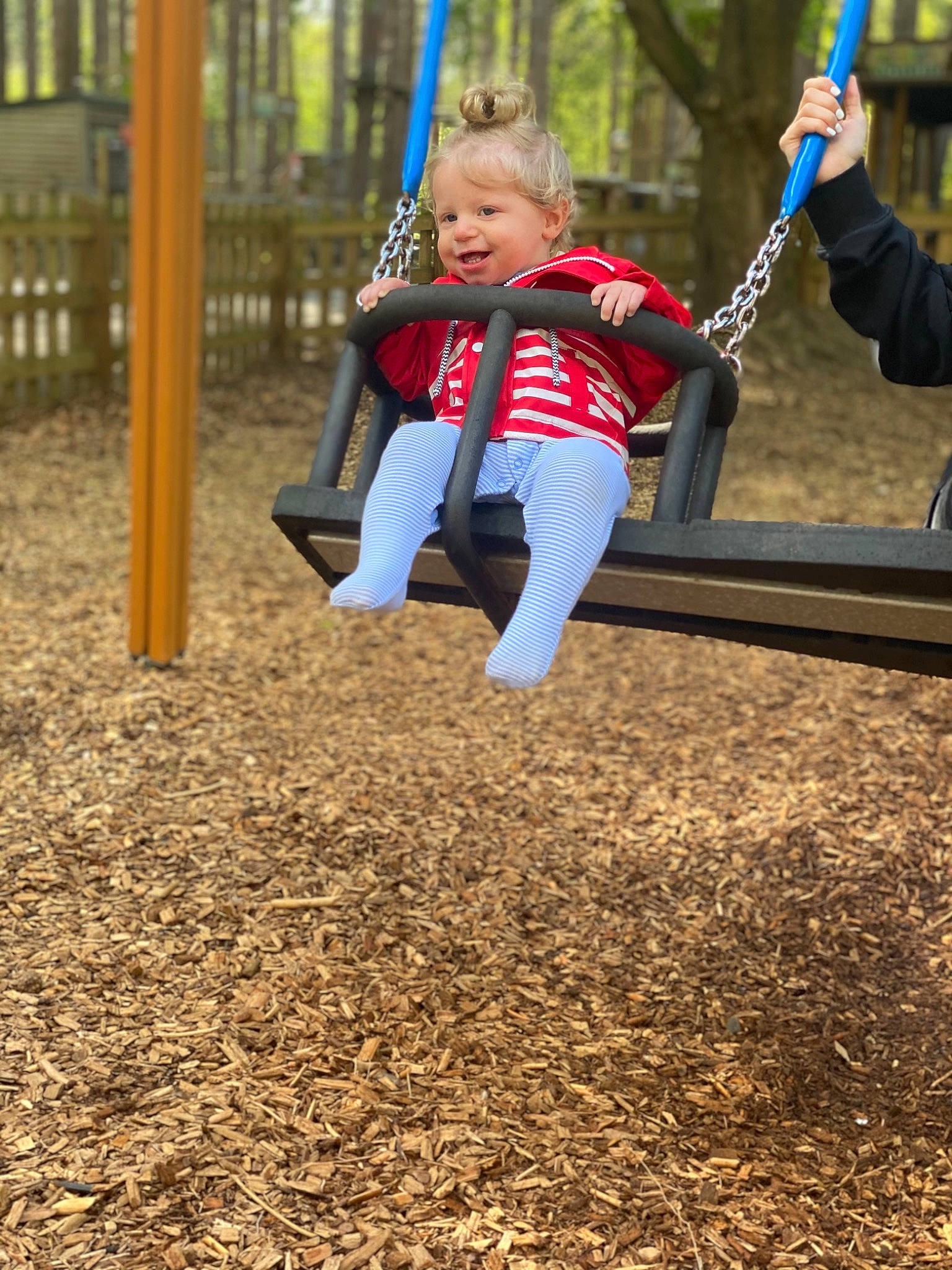 Kobie is registered to the contest to win money with this photo: baby, child, city, electric_blue, fun, grass, happy, leaf, leisure, outdoor_play_equipment, people_in_nature, person, plant, play, playground, recreation, soil, swing, toddler, tree