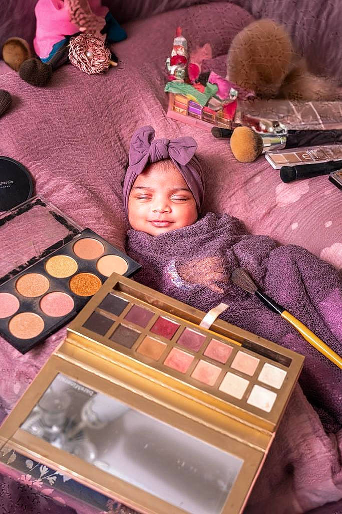 Krisha joined the competition — help win amazing prizes! baking, child, cooking, cuisine, finger, finger_food, flooring, food, headwear, indoor_games_and_sports, leisure, nail, person, play, purple, recreation, room, sharing, sweetness, toddler