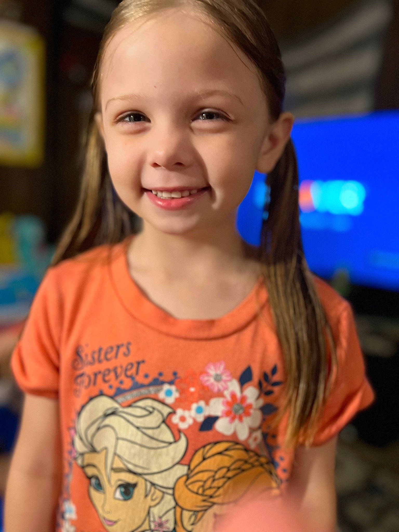 Maizlee is registered to the contest to win money with this photo: cheek, chin, electric_blue, event, fun, hair, happy, head, iris, joy, mammal, neck, organ, people, person, shoulder, skin, sleeve, smile, summer