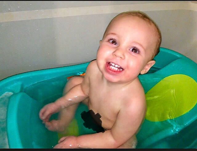 Kaidenn joined the competition — help win amazing prizes! baby, baby_bathing, baby_laughing, baby_making_funny_faces, baby_products, bathing, bathtub, cheek, child, eye, face, facial_expression, fun, joy, leisure, person, play, product, skin, smile