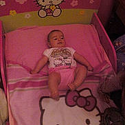 Mélanie participe au concours pour gagner de l'argent avec cette photo :