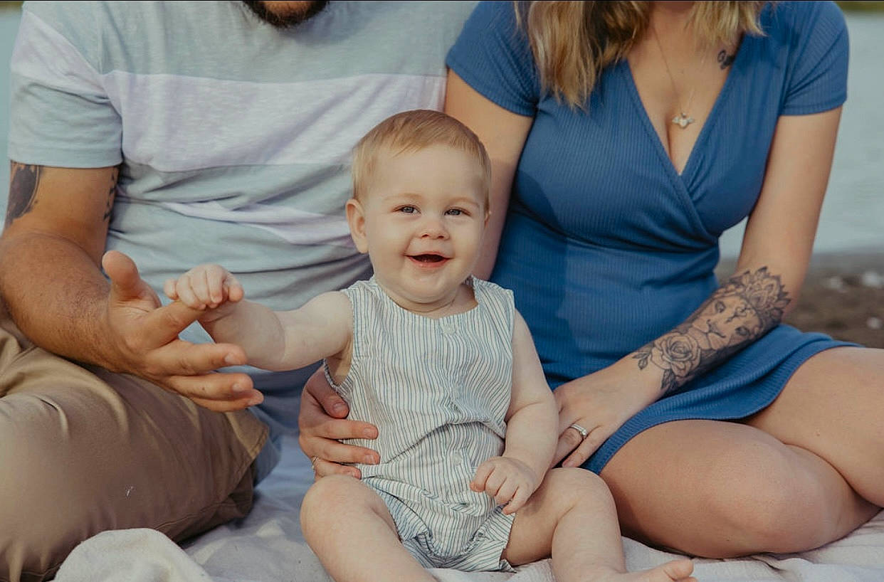 Cohen joined the competition — help win amazing prizes! arm, baby, child, comfort, event, facial_expression, family_taking_photos_together, fun, gesture, happy, interaction, jewellery, joy, person, shorts, sitting, skin, smile, t_shirt, thigh