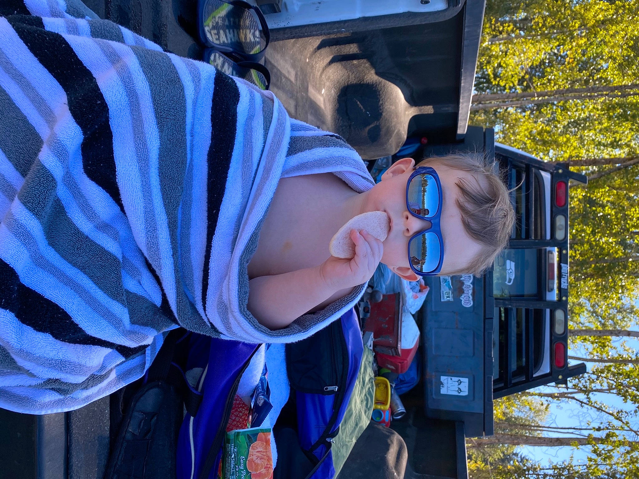 Kato joined the competition — help win amazing prizes! audio_equipment, cameras_optics, dress, electric_blue, event, eyewear, fun, hat, leisure, person, personal_protective_equipment, plant, public_event, recreation, scarf, sky, street_fashion, suit, sunglasses, traffic_light