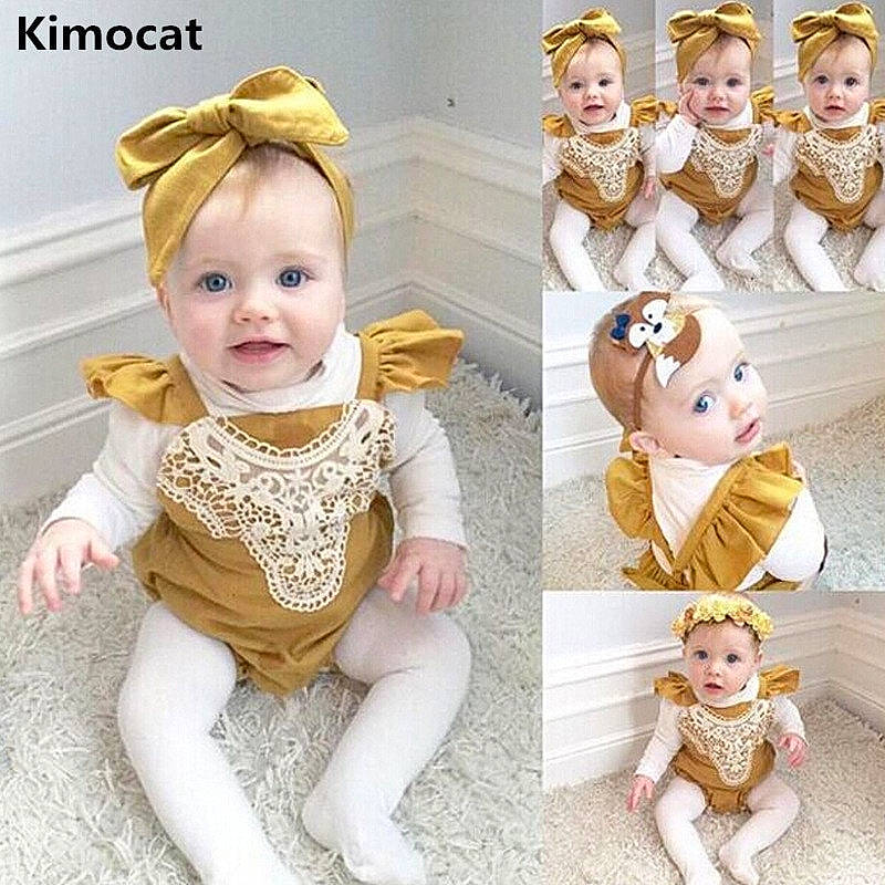 Laura a rejoint le concours — aidez-le/la à gagner de superbes lots ! baby, baby_toddler_clothing, child, child_model, costume, ear, fashion_accessory, footwear, hair_accessory, head, headgear, person, product, shoe, sleeve, smile, toddler, yellow