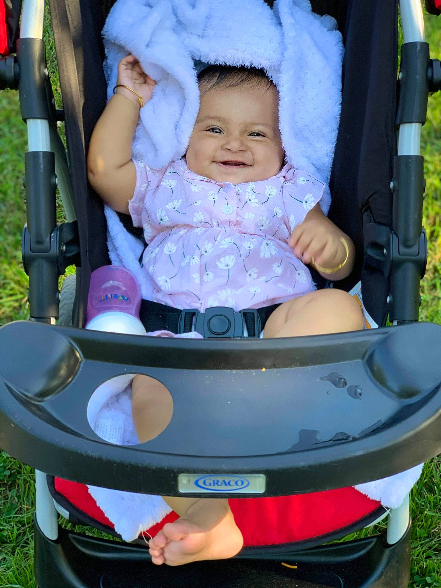Samera is registered to the contest to win money with this photo: baby, baby_carriage, baby_in_car_seat, baby_products, child, joy, person, product, toddler
