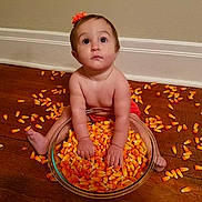 Gracie is registered to the contest to win money with this photo: