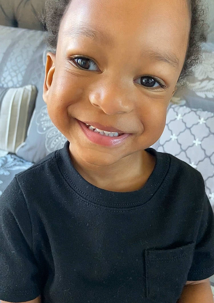 Masiah joined the competition — help win amazing prizes! cheek, ear, eye, eyebrow, eyelash, forehead, gesture, happy, head, iris, jaw, joy, lip, mouth, neck, nose, person, skin, sleeve, smile