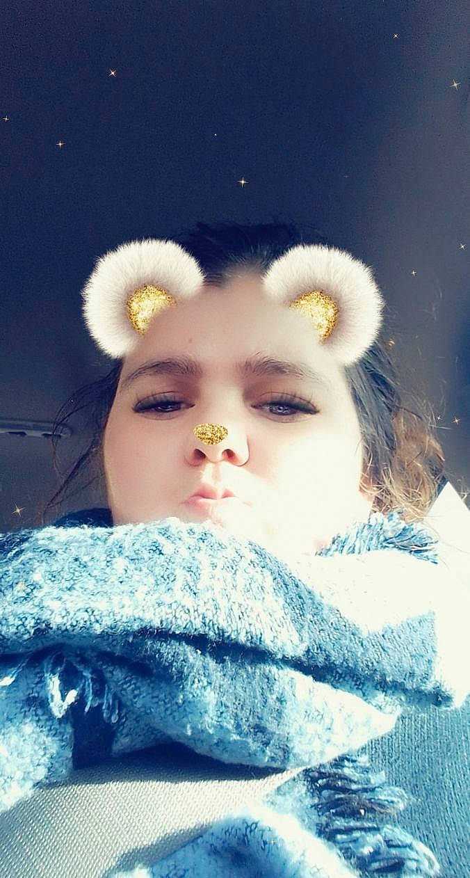 Laurine a rejoint le concours — aidez-le/la à gagner de superbes lots ! beauty, blue, cheek, ear, eye, eyelash, face, fur, fur_clothing, head, lady, lip, nose, person, photography, portrait, skin, snow, winter