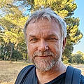 Arnaud E. S.
