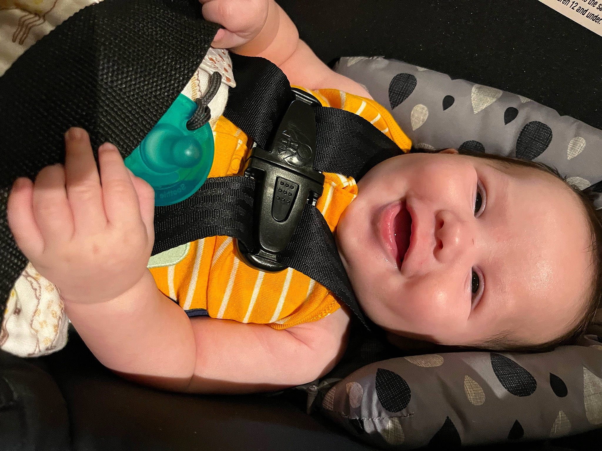 Isaías is registered to the contest to win money with this photo: baby, baby_toddler_clothing, cheek, comfort, cool, finger, hairstyle, hand, head, human_body, iris, mouth, nail, neck, nose, person, skin, smile, textile, thumb