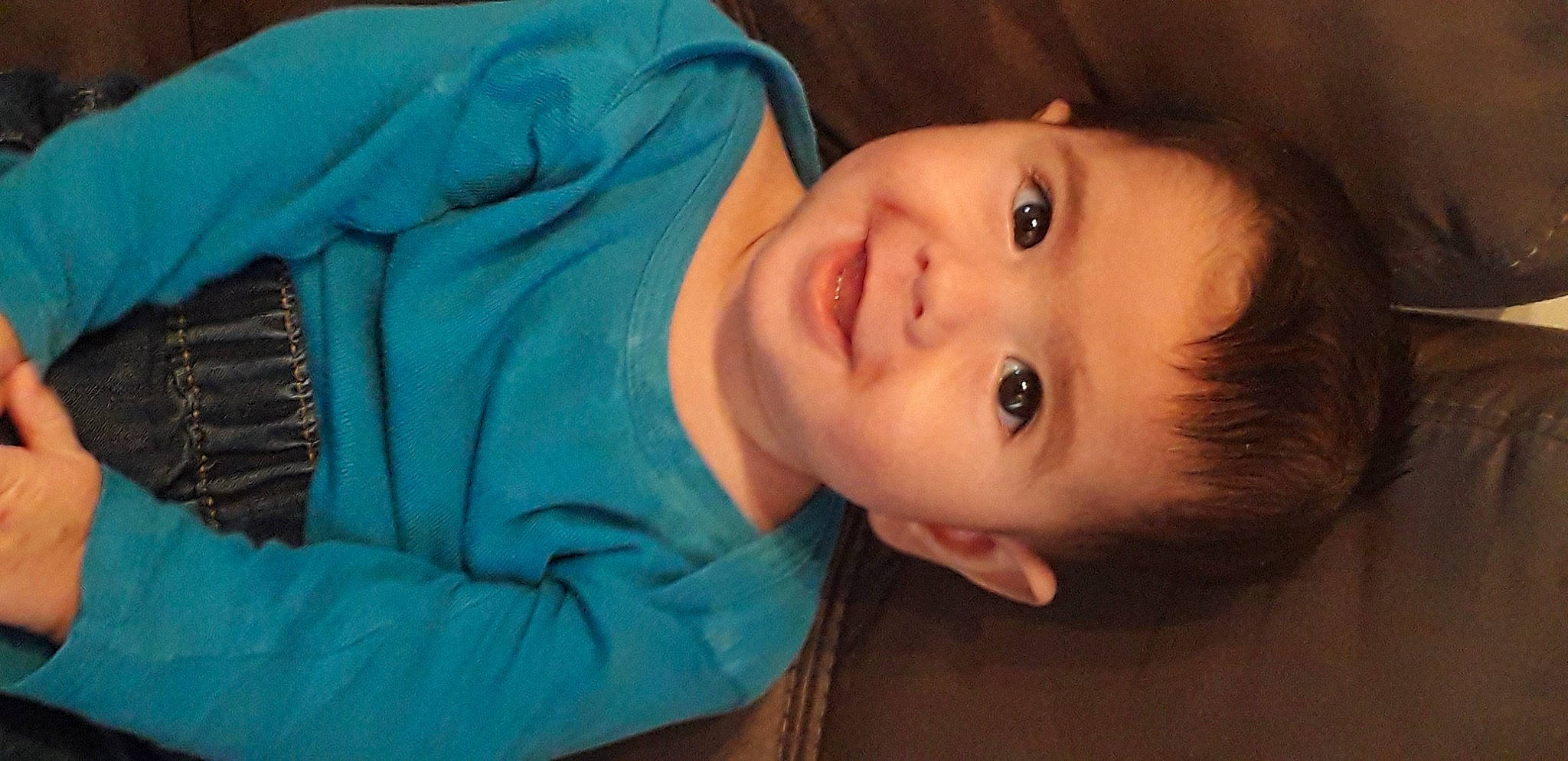 Natéo a rejoint le concours — aidez-le/la à gagner de superbes lots ! baby, beauty, cheek, comfort, eye, eyelash, flash_photography, happy, head, iris, jacket, lip, mouth, nose, person, plant, skin, sleeve, smile, toddler