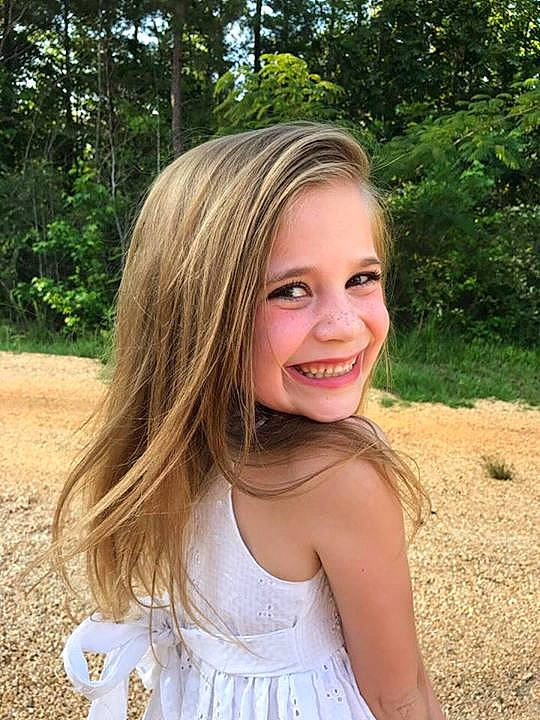 Addie is registered to the contest to win money with this photo: beauty, blond, brown_hair, dress, eye, facial_expression, girl, hair, hairstyle, head, joy, lady, long_hair, model, photo_shoot, portrait, portrait_photography, skin, smile